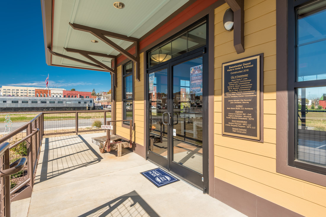 Entrance to Sweetwater Visitors Center
